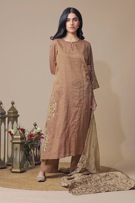 Buy_Neelu Sethi_Brown Tissue Chanderilining Shantoon Embroidered Sequins Patchwork Kurta Set_Online_at_Aza_Fashions