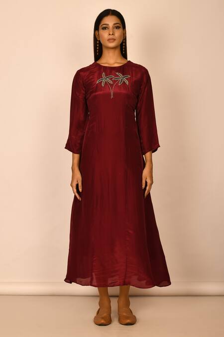 Buy_Naintara Bajaj_Red Embroidered Tunic_Online_at_Aza_Fashions