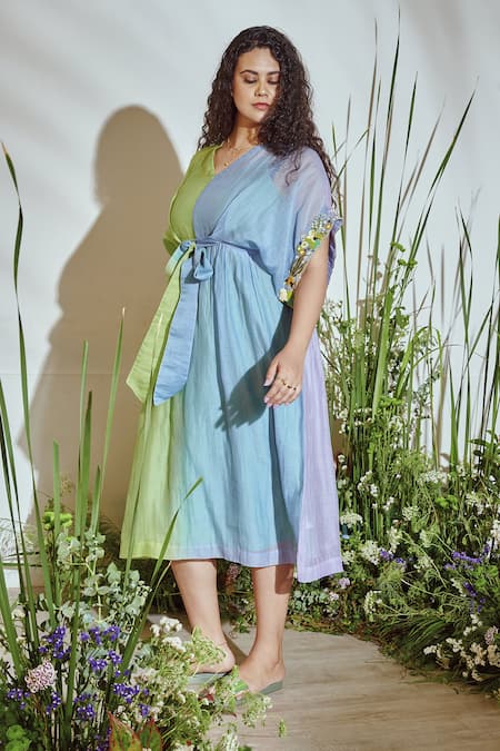 Half Full Curve_Purple Chanderi Bead , Thread V Neck Colourblock Dress _Online_at_Aza_Fashions