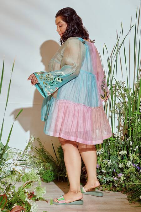 Half Full Curve Pink Chanderi Bead , Thread V Neck Tropical Garden Ombre Dress Online at Aza Fashions Half Full Curve_Pink Chanderi Bead , Thread V Neck Tropical Garden Ombre Dress _Online_at_Aza_Fashions