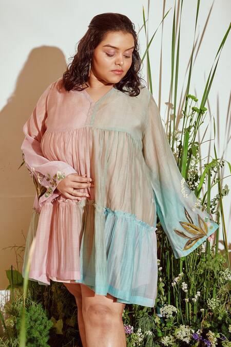 Buy Half Full Curve Pink Chanderi Bead , Thread V Neck Tropical Garden Ombre Dress Online at Aza Fashions Buy_Half Full Curve_Pink Chanderi Bead , Thread V Neck Tropical Garden Ombre Dress _Online_at_Aza_Fashions