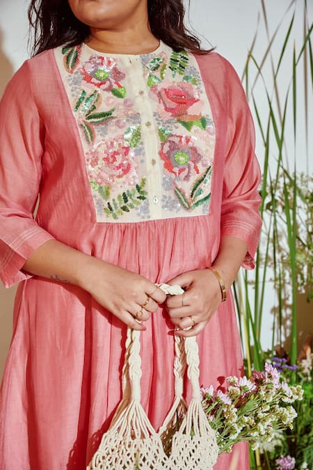 Buy_Half Full Curve_Pink Chanderi Sequin , Thread High Tropical Garden Kurta And Pant Set _Online_at_Aza_Fashions
