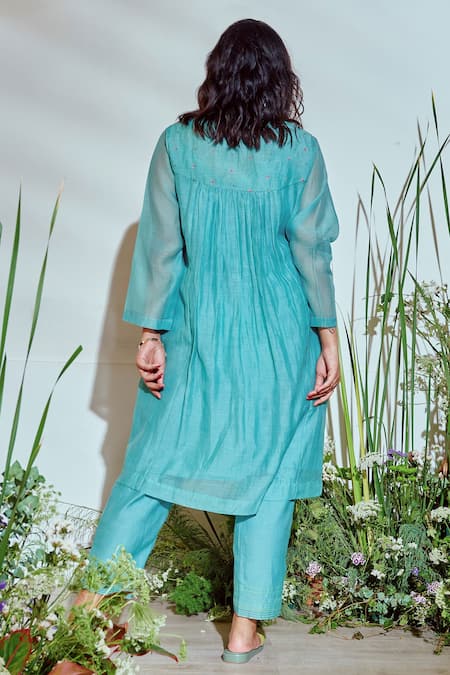 Half Full Curve Tropical Garden Chanderi Kurta & Pant Set 