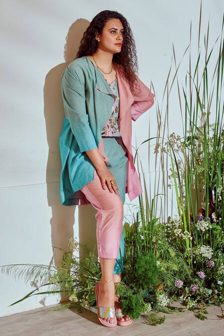 Half Full Curve_Pink Cotton Thread Work V Neck Floral Embroidered Jacket Pant Set _Online_at_Aza_Fashions