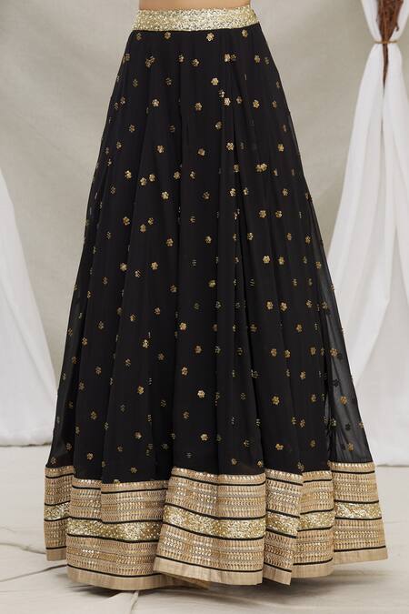 Priti Sahni Black Blouse, Lehenga Georgette And Dupatta Tulle Sequin, Embroidered Set at Aza Fashions Priti Sahni_Black Blouse, Lehenga Georgette And Dupatta Tulle Sequin, Embroidered Set _at_Aza_Fashions