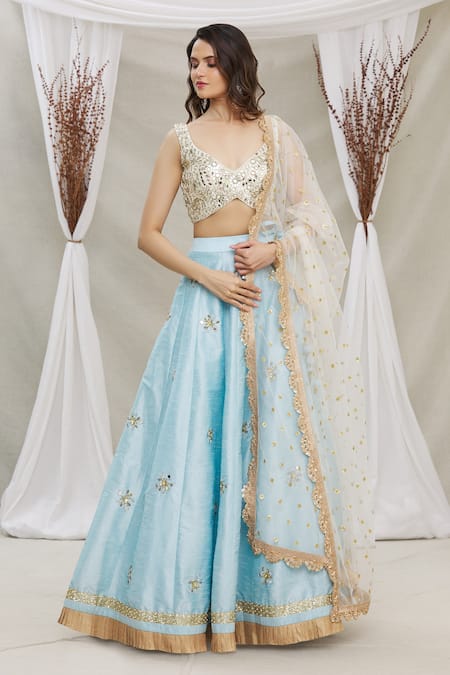 Priti Sahni Blue Floral Plunge V Neck Embroidered Lehenga Set 