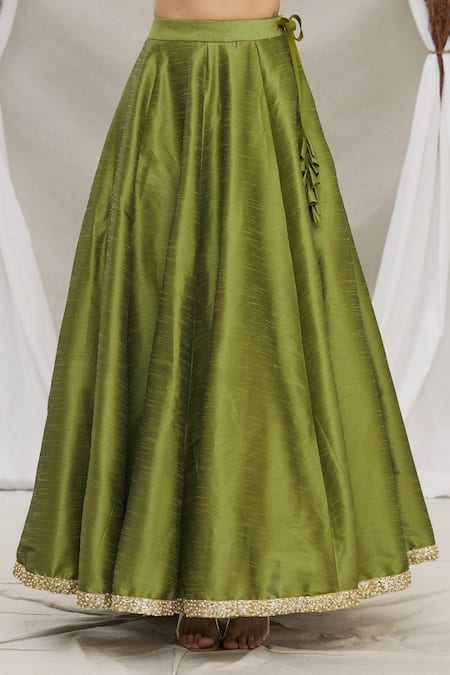 Shop Priti Sahni Green Floral Plunge V Neck Raw Silk Lehenga Set Online at Aza Fashions Shop_Priti Sahni_Green Floral Plunge V Neck Raw Silk Lehenga Set _Online_at_Aza_Fashions
