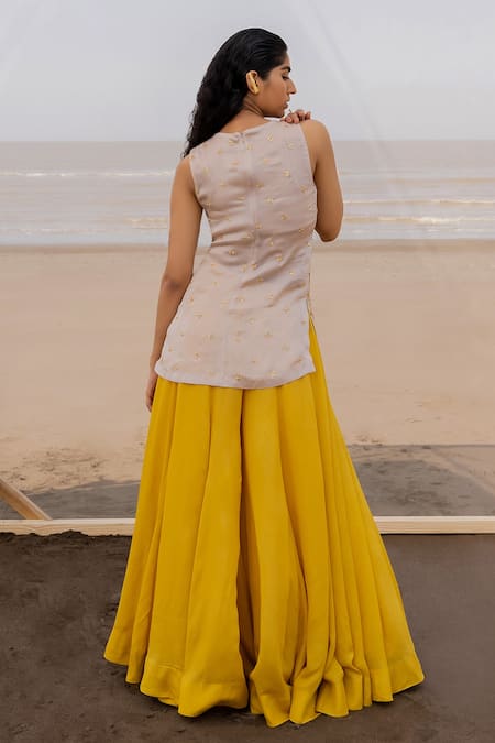 Shop_Ease_White Crepe Embroidery Cutdana V Neck Kurta Palazzo Set  _at_Aza_Fashions