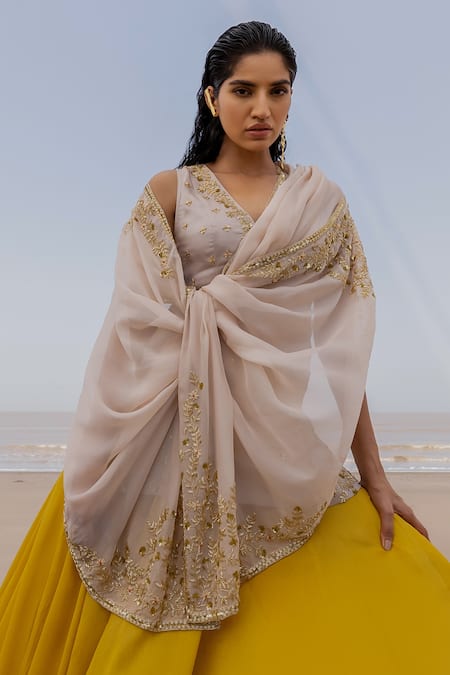 Buy_Ease_White Crepe Embroidery Cutdana V Neck Kurta Palazzo Set  _Online_at_Aza_Fashions