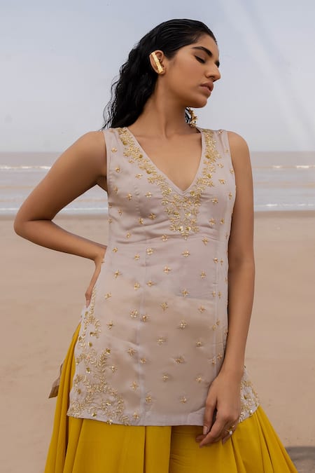 Shop_Ease_White Crepe Embroidery Cutdana V Neck Kurta Palazzo Set  _Online_at_Aza_Fashions