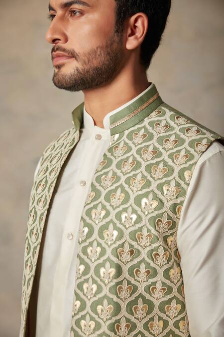 Gargee Designers_Green Cotton , Moonga Applique Floral Bundi And Kurta Set _at_Aza_Fashions