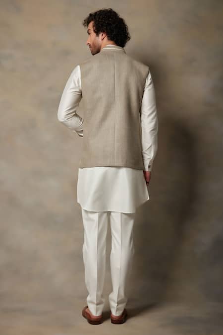 Gargee Designers Applique Work Bundi & Kurta Set 