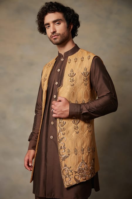 Buy_Gargee Designers_Gold Cotton Silk Floral Embroidered Bundi And Kurta Set _Online_at_Aza_Fashions