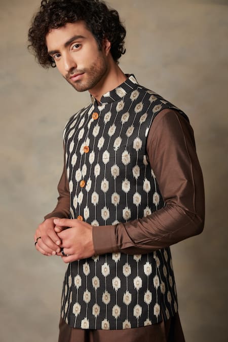 Buy_Gargee Designers_Black Linen, Cotton Silk Geometric Embroidered Bundi And Kurta Set _Online_at_Aza_Fashions