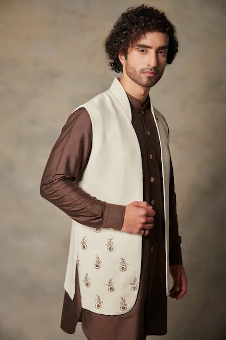 Shop_Gargee Designers_White , Cotton Floral Embroidered Bundi And Kurta Set _Online_at_Aza_Fashions