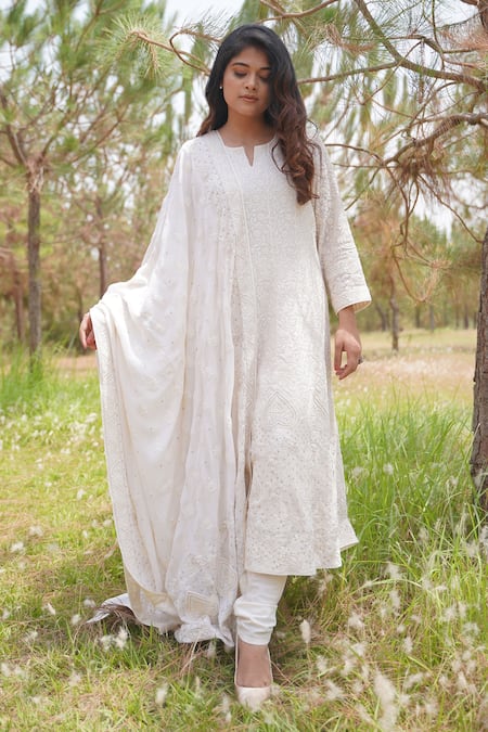 Iktaar By Meena_White Georgette And Crepe Sequin, Pearl & Beads Notched Chikankari Anarkali Set _Online_at_Aza_Fashions