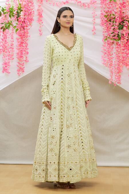 Neha Mehta Couture Green Lucknowi Floral, Zardozi V Neck Anarkali With Dupatta Online at Aza Fashions Neha Mehta Couture_Green Lucknowi Floral, Zardozi V Neck Anarkali With Dupatta _Online_at_Aza_Fashions