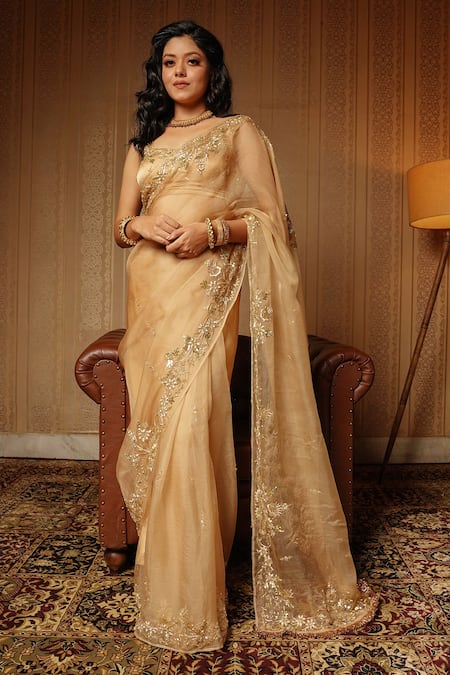 TV Actress Aishwarya Sakhuja In Yellow Saree Paired With Designer Blouse   K4 Fashion
