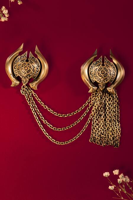 Buy Cosa Nostraa Gold Warrior Charm Gift Set Online at Aza Fashions Buy_Cosa Nostraa_Gold Warrior Charm Gift Set _Online_at_Aza_Fashions