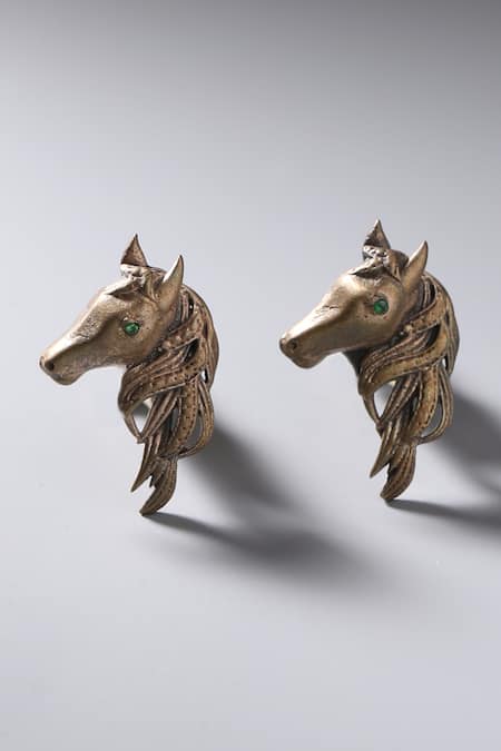 Shop_Cosa Nostraa_Gold Mustang Gift Set _Online_at_Aza_Fashions