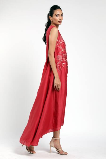 Madder Much Red 80% Cotton 20% Silk Floral Round Nori Embroidered Gown Online at Aza Fashions Madder Much_Red 80% Cotton 20% Silk Floral Round Nori Embroidered Gown _Online_at_Aza_Fashions