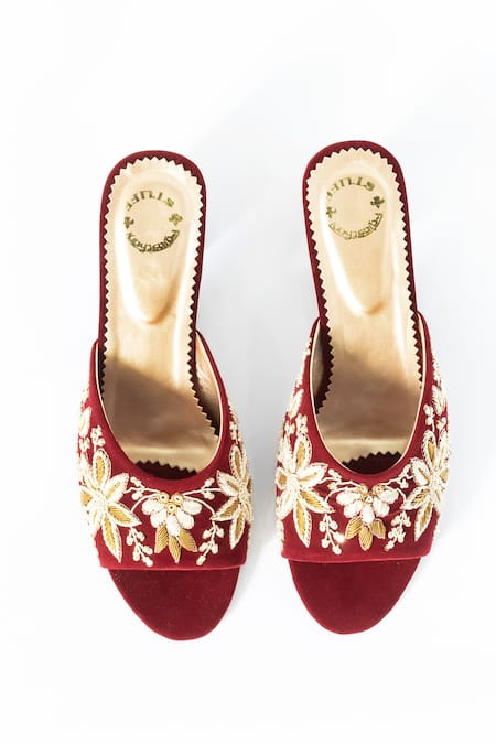 Shiveen Shiveen_Maroon Embroidered Narangam Block Heels _Online_at_Aza_Fashions