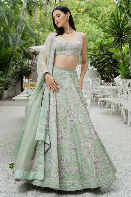 Varun Chakkilam Embroidered Bridal Lehenga Set 