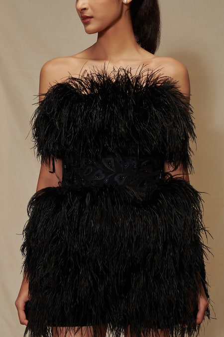 Buy Shriya Som Black Tulle Feathers Ostrich Dress Online at Aza Fashions Buy_Shriya Som_Black Tulle Feathers Ostrich Dress_Online_at_Aza_Fashions