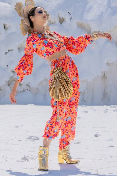 Etasha By Asha Jain Orange Satin Organza Geometric Print, Applique Short Blazer With Joggers Online at Aza Fashions Etasha By Asha Jain_Orange Satin Organza Geometric Print, Applique Short Blazer With Joggers _Online_at_Aza_Fashions