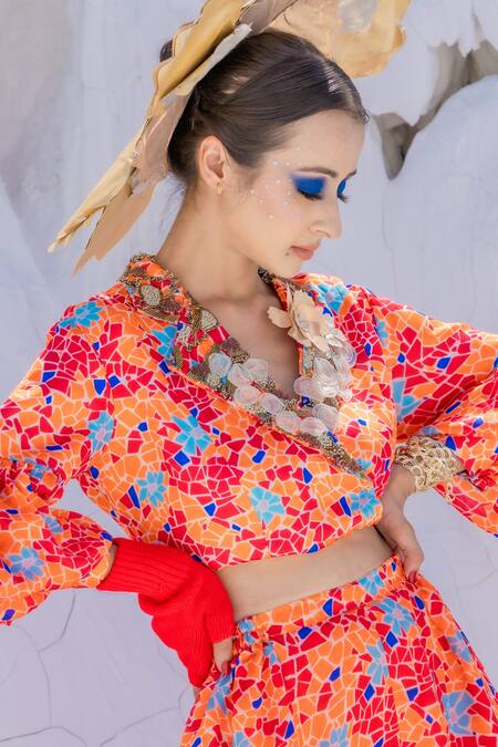 Buy Etasha By Asha Jain Orange Satin Organza Geometric Print, Applique Short Blazer With Joggers Online at Aza Fashions Buy_Etasha By Asha Jain_Orange Satin Organza Geometric Print, Applique Short Blazer With Joggers _Online_at_Aza_Fashions