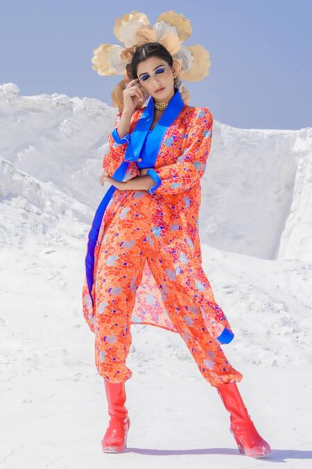 Etasha By Asha Jain Orange Satin Organza Geometric Print Lapel Collar Cape And Pant Set Online at Aza Fashions Etasha By Asha Jain_Orange Satin Organza Geometric Print Lapel Collar Cape And Pant Set _Online_at_Aza_Fashions