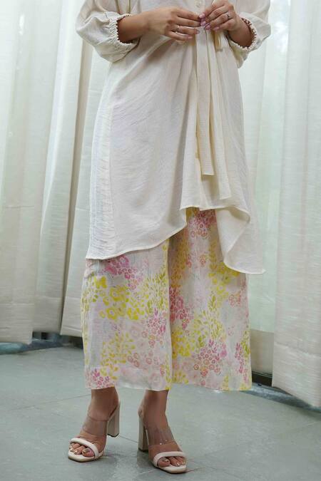 Tussah By Siddhi Shah_Multi Color Textured Cotton Floral Culottes  _Online_at_Aza_Fashions