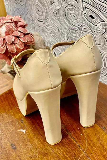 Buy_Tiesta_Beige Winnie Block Heels _Online_at_Aza_Fashions