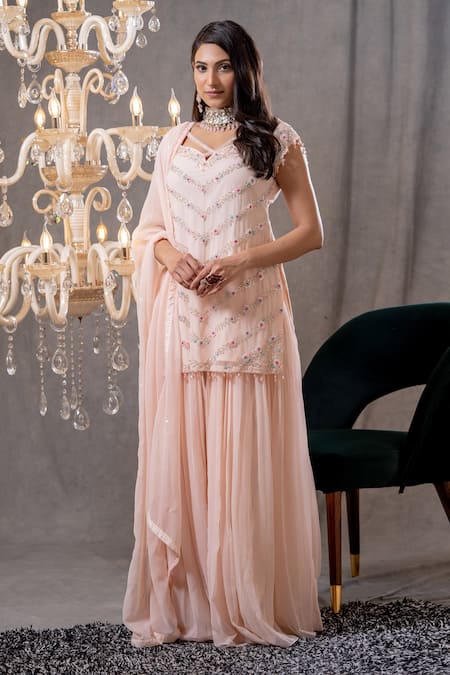 Tamaraa By Tahani_Pink Organza, Silk Tafetta Floral Sweetheart Leila Embroidered Kurta Lehenga Set_Online_at_Aza_Fashions