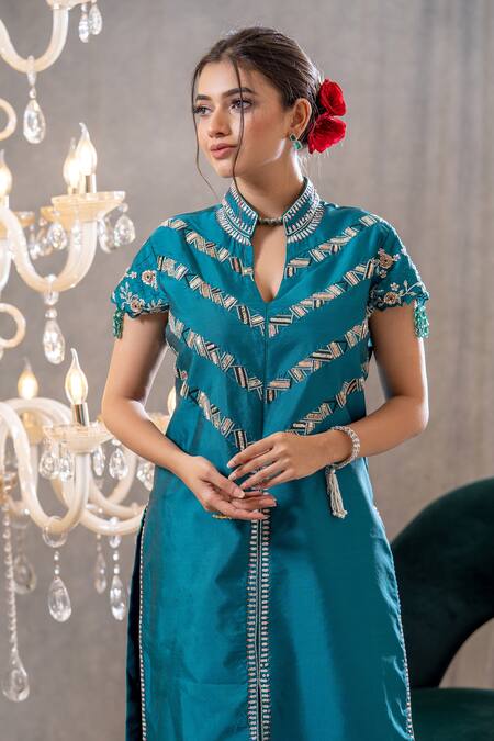 Tamaraa By Tahani_Green Organza, Satin, Duchess Geometric, Esha Embroidered Kurta And Pant Set_Online_at_Aza_Fashions