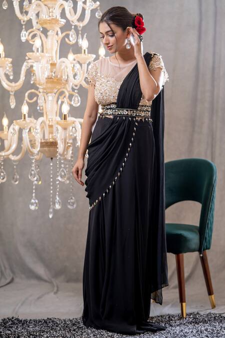 Buy Tamaraa By Tahani Black Georgette Floral, Sequin Round Mahika Pre-draped Saree With Blouse Online at Aza Fashions Buy_Tamaraa By Tahani_Black Georgette Floral, Sequin Round Mahika Pre-draped Saree With Blouse_Online_at_Aza_Fashions