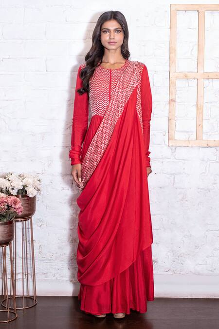 Shop Vasavi Shah Red Cotton, Slub Silk Chevron, Pipe Embroidered Anarkali With Draped Dupatta at Aza Fashions Shop_Vasavi Shah_Red Cotton, Slub Silk Chevron, Pipe Embroidered Anarkali With Draped Dupatta _at_Aza_Fashions