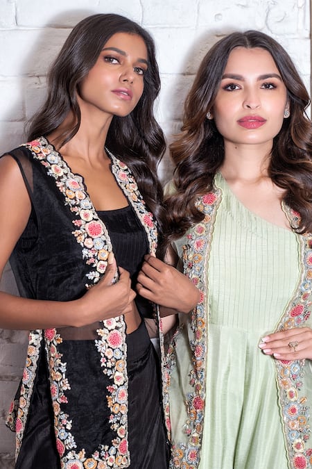 Buy Vasavi Shah Black Cotton, Organza, Linen, Slub Embroidered And Flap Pant Set Online at Aza Fashions Buy_Vasavi Shah_Black Cotton, Organza, Linen, Slub Embroidered And Flap Pant Set _Online_at_Aza_Fashions