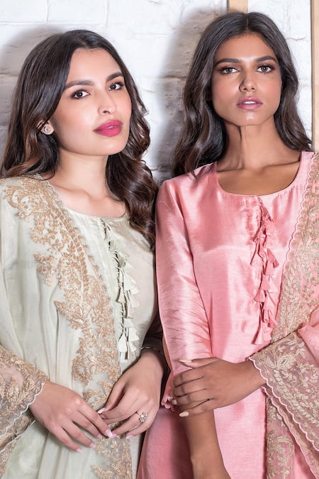 Buy Vasavi Shah Green Cotton, Organza, Russian Silk Dori Kurta Set With Embroidered Dupatta Online at Aza Fashions Buy_Vasavi Shah_Green Cotton, Organza, Russian Silk Dori Kurta Set With Embroidered Dupatta _Online_at_Aza_Fashions