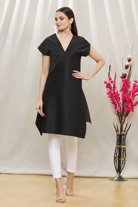 Megha Garg Black Scuba Plain V Neck Asymmetric Tunic