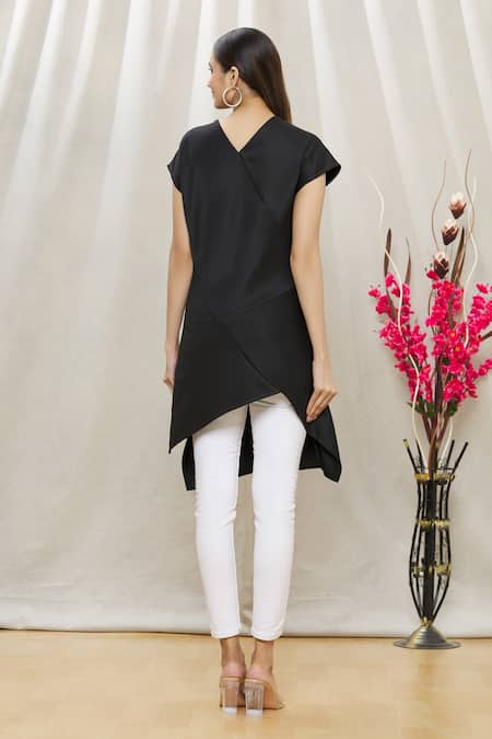 Shop Megha Garg Black Scuba Plain V Neck Asymmetric Tunic at Aza Fashions Shop_Megha Garg_Black Scuba Plain V Neck Asymmetric Tunic_at_Aza_Fashions