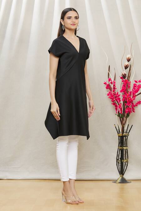 Megha Garg Black Scuba Plain V Neck Asymmetric Tunic Online at Aza Fashions Megha Garg_Black Scuba Plain V Neck Asymmetric Tunic_Online_at_Aza_Fashions