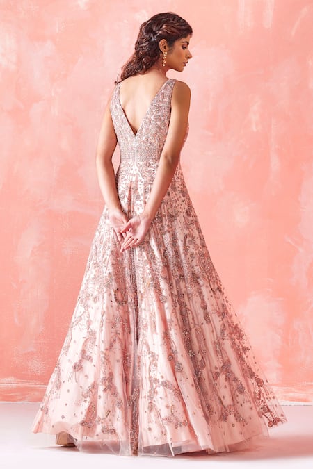 Shop Mirroir Peach Net Lining Shantoon Sequin And Bugle Beads V Embroidered Sleeveless Gown at Aza Fashions Shop_Mirroir_Peach Net Lining Shantoon Sequin And Bugle Beads V Embroidered Sleeveless Gown _at_Aza_Fashions