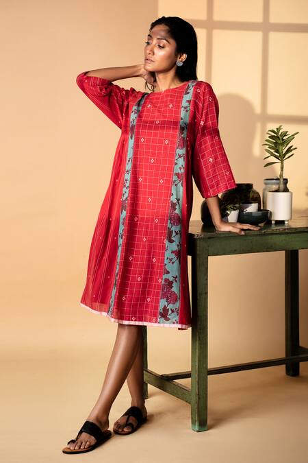 Buy Arte-Alter Crimson Checkered Woven Tunic Online at Aza Fashions Buy_Arte-Alter_Crimson Checkered Woven Tunic_Online_at_Aza_Fashions