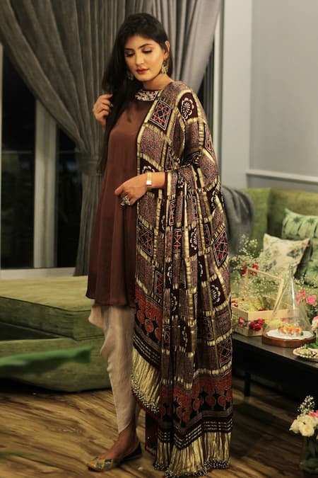 Buy_Divya Kanakia_Brown Dhoti Suede Satin And Dupatta Gajji Silk, Kurta Cotton Flared Pant Set _Online_at_Aza_Fashions