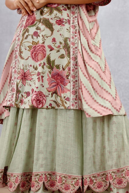 Buy_Torani_Green Cotton Silk, Handwoven Thin Chanderi Chintz V Jaituni Ishana Print Ghera _Online_at_Aza_Fashions