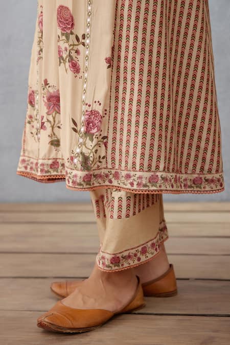 Torani_Beige Voile Salwar Silk Dupatta Handwoven Kasturi Bushra Set _at_Aza_Fashions