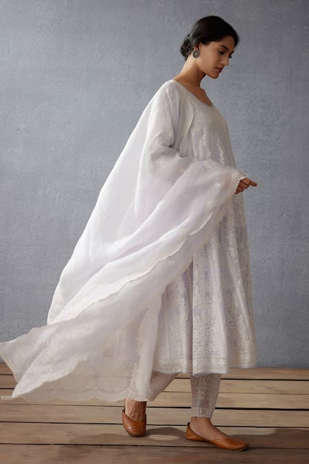 Buy_Torani_Blue Silk, Silk Pant Handwoven Chanderi, Mogra Paavni Julaba Set _Online_at_Aza_Fashions