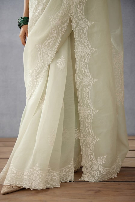 Torani Green Silk Organza Aari Work Jaituni Yuvani Saree at Aza Fashions Torani_Green Silk Organza Aari Work Jaituni Yuvani Saree _at_Aza_Fashions