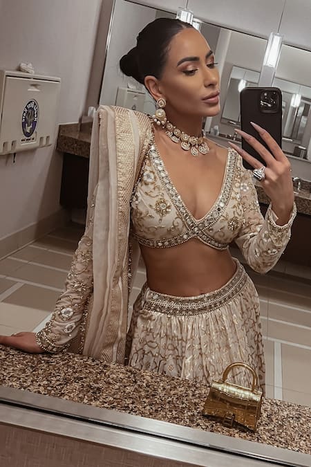 Neha Khullar_White Organza, Banarasi Chanderi Silk Cutdana Work, Mirror Bridal Lehenga Set _Online_at_Aza_Fashions